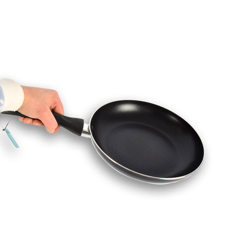 Discountershop Frying pan | frying pans | Aluminum | BLACK | induction hob | Round | Wok pan | 440g | Frying pan for induction | 43cm*24cm*4.50cm Discountershop Frying pan | frying pans | Aluminum | BLACK | induction hob | Round | Wok pan | 440g | Frying pan for induction | 43cm*24cm*4.50cm