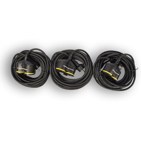 Discountershop 3x Extension cord Neoprene Rubber for outdoor - 10 meters - with 2 Plug connection - Cable - 3G1.5MM² - 1.5 cm thickness - 230 V Discountershop 3x Extension cord Neoprene Rubber for outdoor - 10 meters - with 2 Plug connection - Cable - 3G1.5MM² - 1.5 cm thickness - 230 V