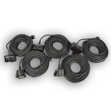 Discountershop 5x Robust Rubber Extension Cable with 2 sockets – cable - 3G1.5MM² - Black - Max 3500 Watt, 20m Cable length - IP44 - water resistant - 230V Discountershop 5x Robust Rubber Extension Cable with 2 sockets – cable - 3G1.5MM² - Black - Max 3500 Watt, 20m Cable length - IP44 - water resistant - 230V