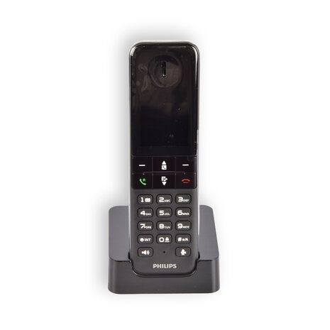 Phillips Zwarte Draadloze Telefoon: Compacte Snoerloze Telefoon 4.5cm x 2cm x 16.5cm met Philips AAA-baterijen, 100-240V Adapter, en Lange Stand-bytijd Phillips Zwarte Draadloze Telefoon: Compacte Snoerloze Telefoon 4.5cm x 2cm x 16.5cm met Philips AAA-baterijen, 100-240V Adapter, en Lange Stand-bytijd