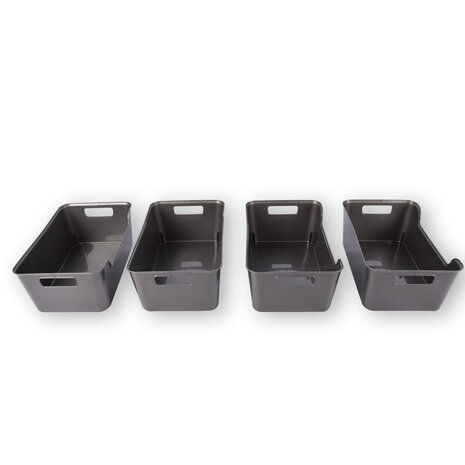 Discountershop Vier Stijlvolle Grijze Opbergmanden Van Plastic: Compact, Lichtgewicht En Met Een Inhoud Van 1 Liter Per Mand. Perfect Formaat: 17,5cm x 27cm x 11cm.