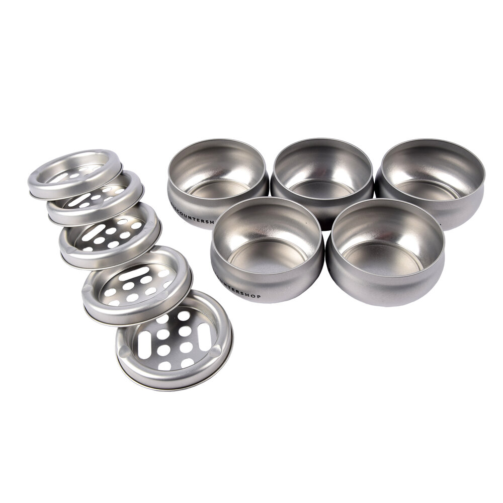Discountershop Exclusive Silver-colored Storm Ashtray for Indoors - Made of Aluminum - Space for 5 Cigarettes - Dimensions: 5.5cm High, 10cm Diameter Discountershop Exclusive Silver-colored Storm Ashtray for Indoors - Made of Aluminum - Space for 5 Cigarettes - Dimensions: 5.5cm High, 10cm Diameter