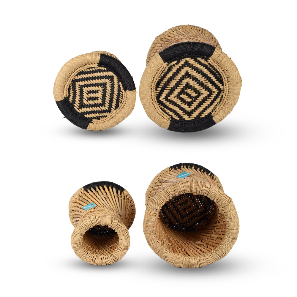 Discountershop Set of 2 Light Brown/Black Bamboo Coffee Tables | Large Table 37.5cm | Small Table 30.5cm | Use for Perfect Seating Arrangement Discountershop Set of 2 Light Brown/Black Bamboo Coffee Tables | Large Table 37.5cm | Small Table 30.5cm | Use for Perfect Seating Arrangement