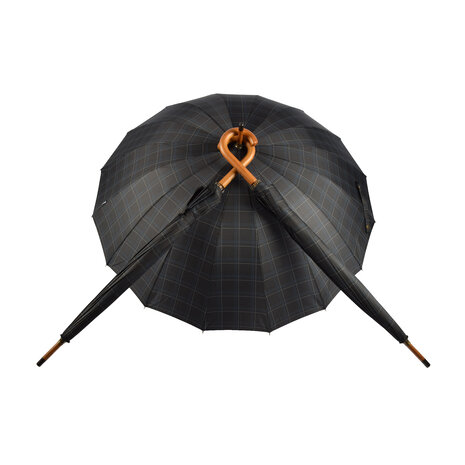 Discountershop Voel je zelfverzekerd met deze 3x Zwarte en Blauwe Stormparaplu's (102cm): Duurzaam, Opvouwbaar & Perfect voor Volwassenen. Discountershop Voel je zelfverzekerd met deze 3x Zwarte en Blauwe Stormparaplu's (102cm): Duurzaam, Opvouwbaar & Perfect voor Volwassenen.