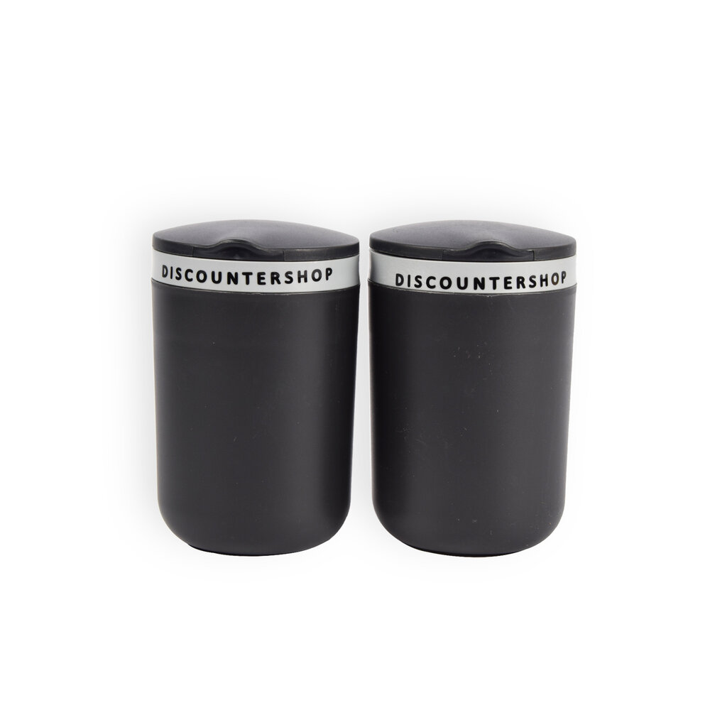 Discountershop Double Ashtray Set with Lid - Black & Gray - Compact Size - 10.5cm x 6cm x 9.5cm - Smoke-free Enjoyment Discountershop Double Ashtray Set with Lid - Black & Gray - Compact Size - 10.5cm x 6cm x 9.5cm - Smoke-free Enjoyment