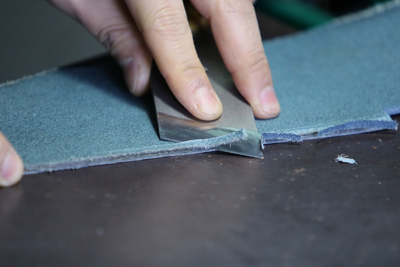 The Perfect Wallet: Why Choose Genuine Leather?