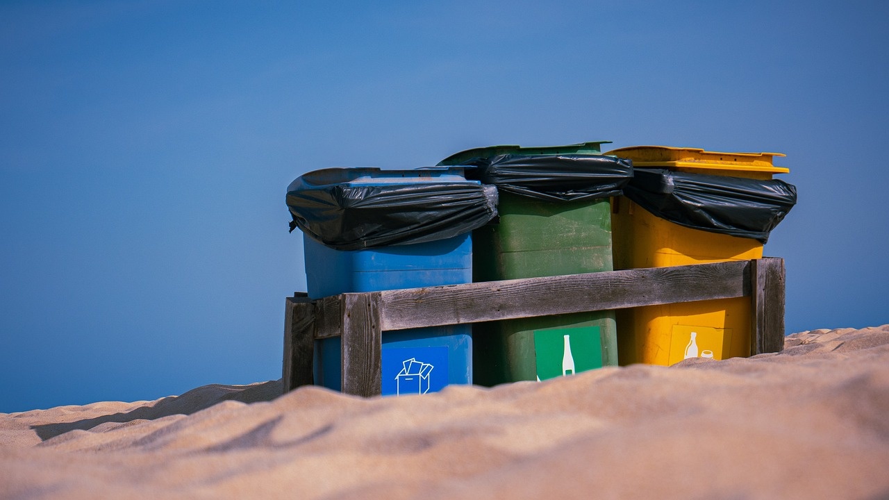 Waarom Afval Scheiden Belangrijk is voor Mijn Gezin: De Waarde van Recycling en Duurzaamheid Waarom Afval Scheiden Belangrijk is voor Mijn Gezin: De Waarde van Recycling en Duurzaamheid