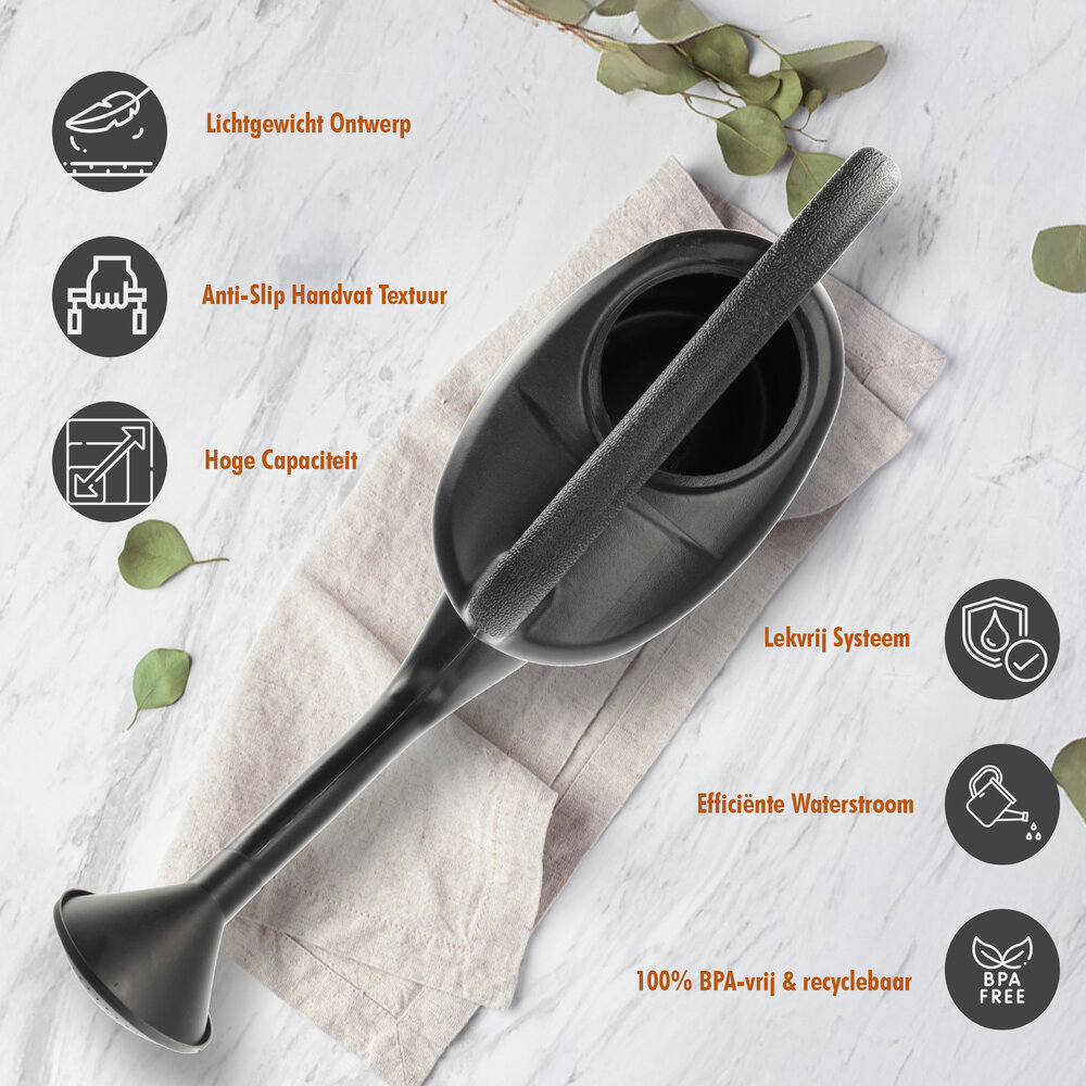 Merkloos Watering can with spray head black 10 liters - Plant watering - Garden articles/gardening - Vegetable garden/black garden/herb garden care Merkloos Watering can with spray head black 10 liters - Plant watering - Garden articles/gardening - Vegetable garden/black garden/herb garden care