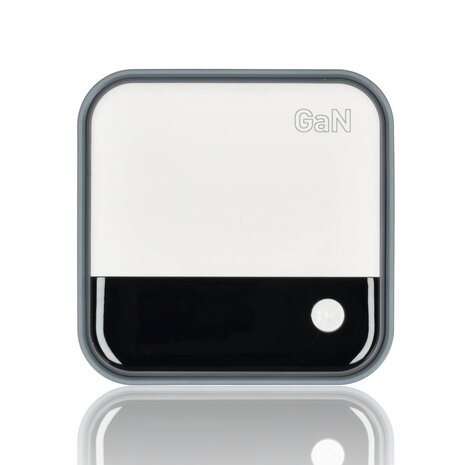 Discountershop USB-C Fast Charger 120W – 8-Port GaN Charger with LED Display (4x USB-C 100W + 4x USB-A 22.5W) – Fast Charger for Laptop, Smartphone and Tablet