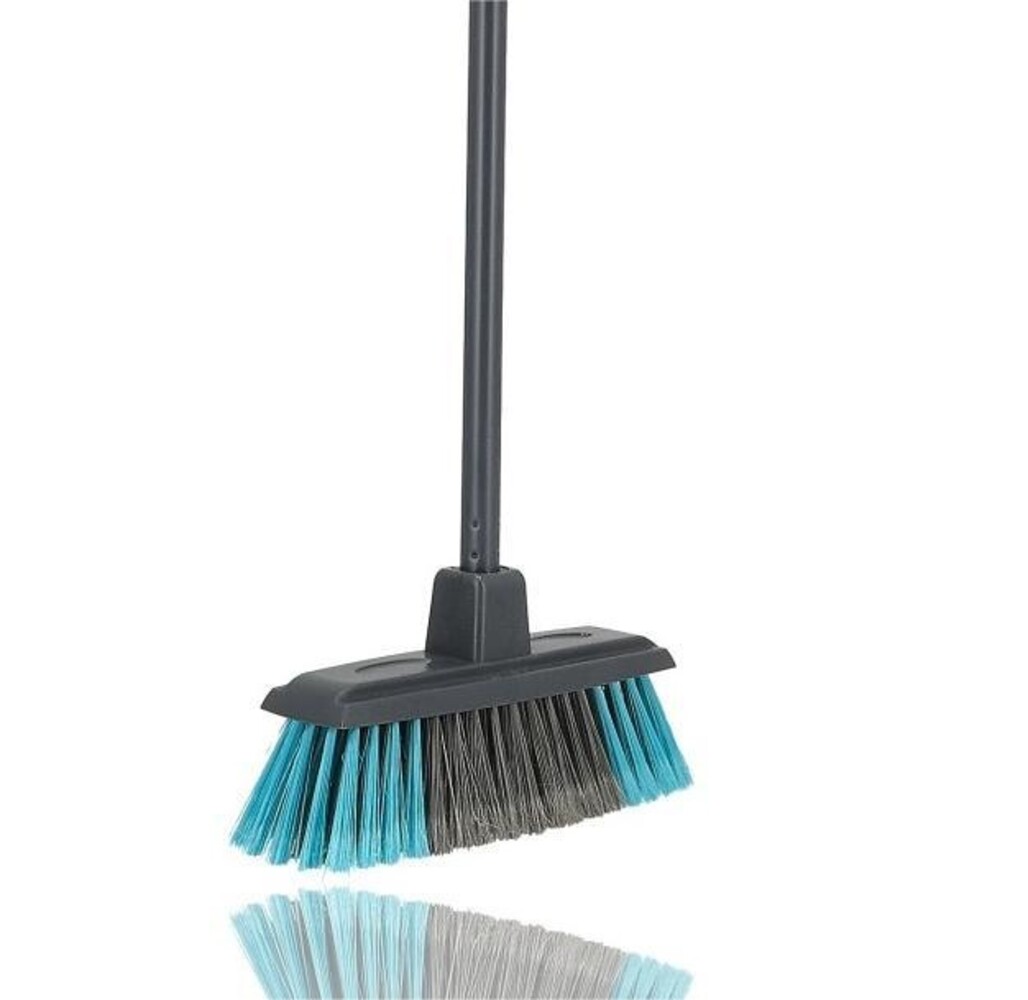 Merkloos Indoor Outdoor Broom 130 cm – Plastic Outdoor Broom for Home & Garden