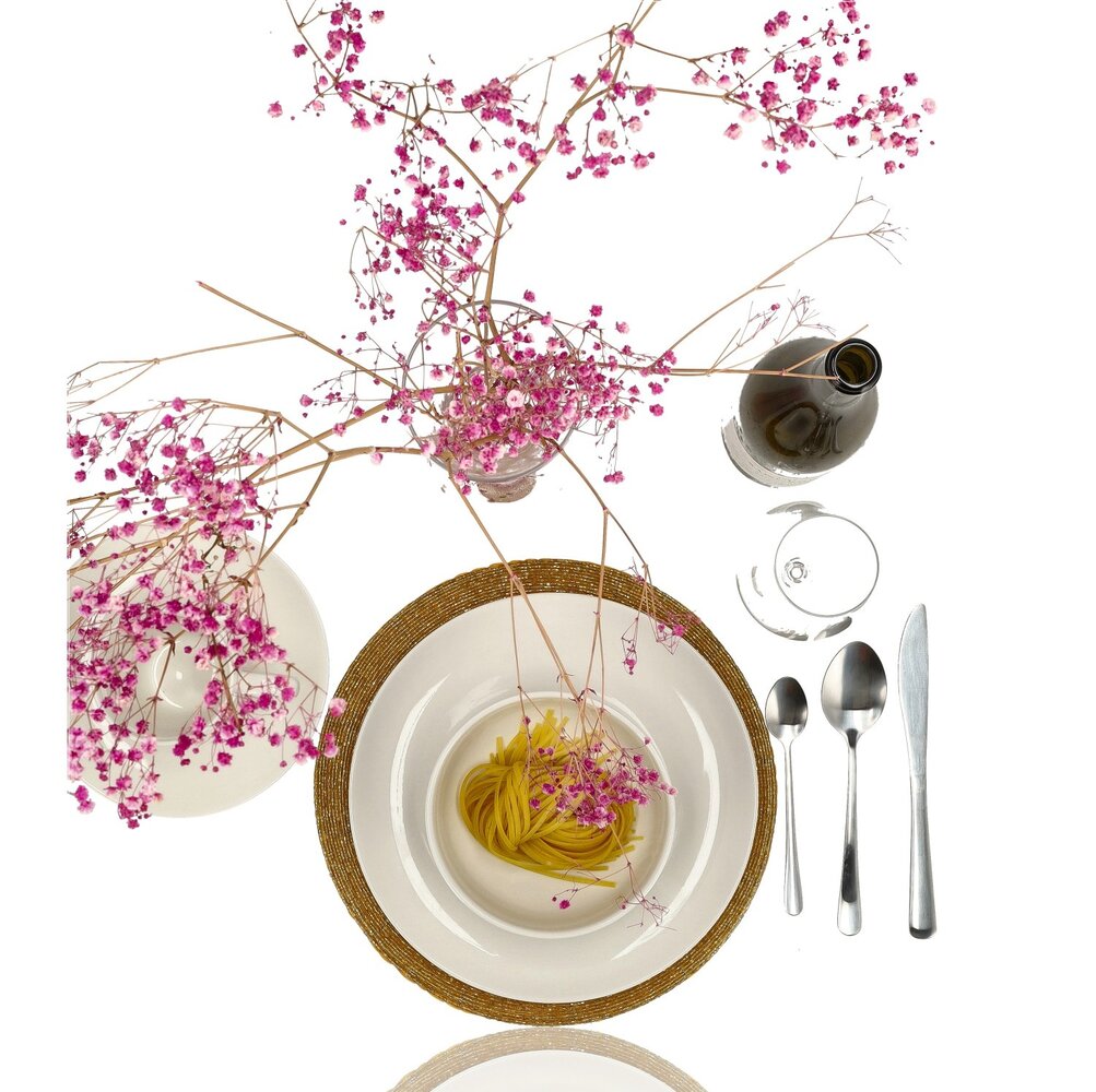 Discountershop Serviesset 16-Delig Wit – Porseleinen Servies 4-Persoons – Complete Bordenset met Dinerborden, Ontbijtborden, Kommen en Mokken – Magnetron en Vaatwasser Bestendig