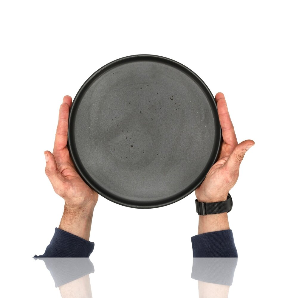 Discountershop Dinner Plate Set – Matte Black Plates 26.3 cm Ceramic – Round Dinner Plates with Raised Edge – Tableware for Hospitality, Restaurants