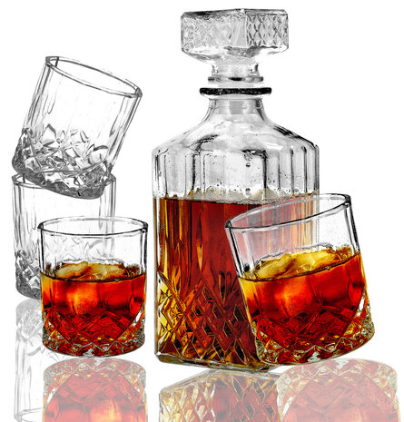 Discountershop Whiskey Decanter Set with Glasses – 900ml Decanter with 4 Whiskey Glasses – Whisky Gift Set for Men – Bar & Home Whiskey Accessories