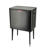Discountershop Prullenbak 35L Zwart met Push Deksel – Afvalbak op Poten