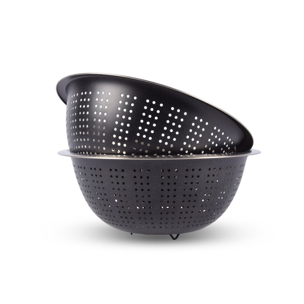 Discountershop Strong Black Stainless Steel Colander - Afmeting - 28 cm x 28 cm x 11 cm - Useful Kitchen Accessories - 28 cm Diameter Discountershop Strong Black Stainless Steel Colander - Afmeting - 28 cm x 28 cm x 11 cm - Useful Kitchen Accessories - 28 cm Diameter