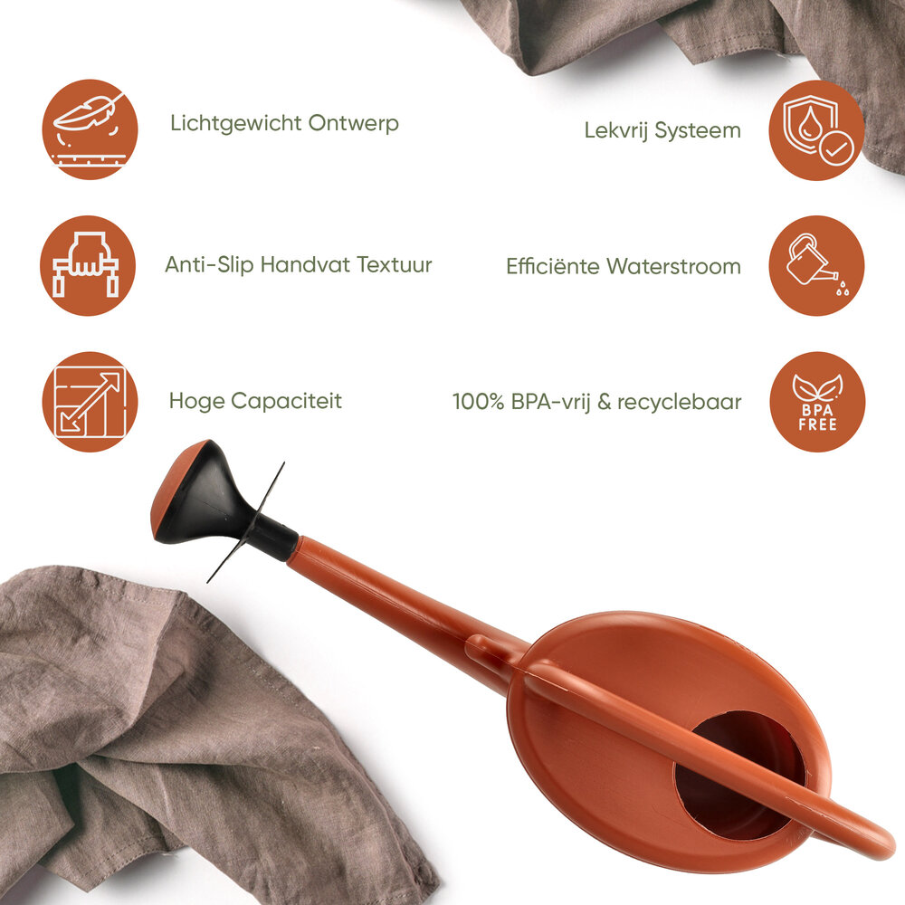 Discountershop 10 Litre Orange-Brown Plastic Watering Can with Detachable Sprinkler Rose for Indoor Plants, Balcony, Garden, Greenhouse and Vegetable Beds