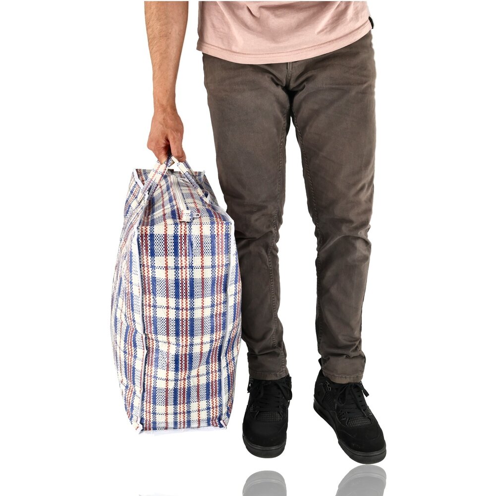 Discountershop 45L Zippered Storage Bag in Blue, White and Red – Compact Big Shopper for Laundry, Bedding, Travel, Groceries and Moving Discountershop 45L Zippered Storage Bag in Blue, White and Red – Compact Big Shopper for Laundry, Bedding, Travel, Groceries and Moving