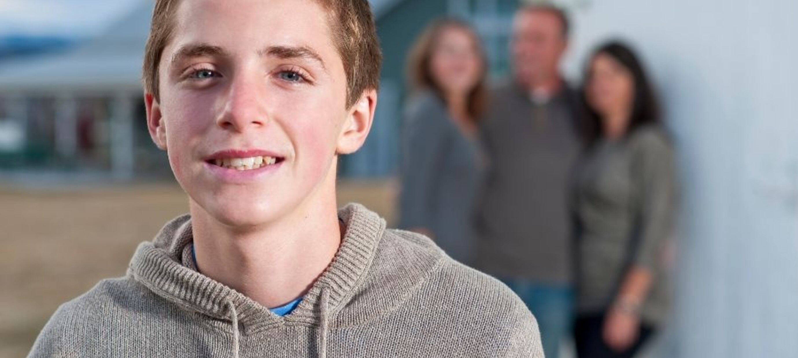 Zelfverzekerd omgaan met urineverlies als puberjongen