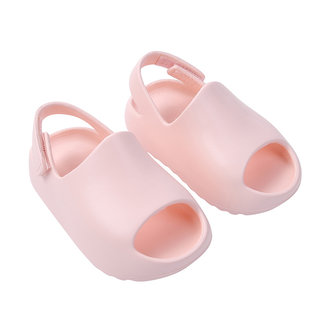 This Cuteness Yeez Sandals Pink