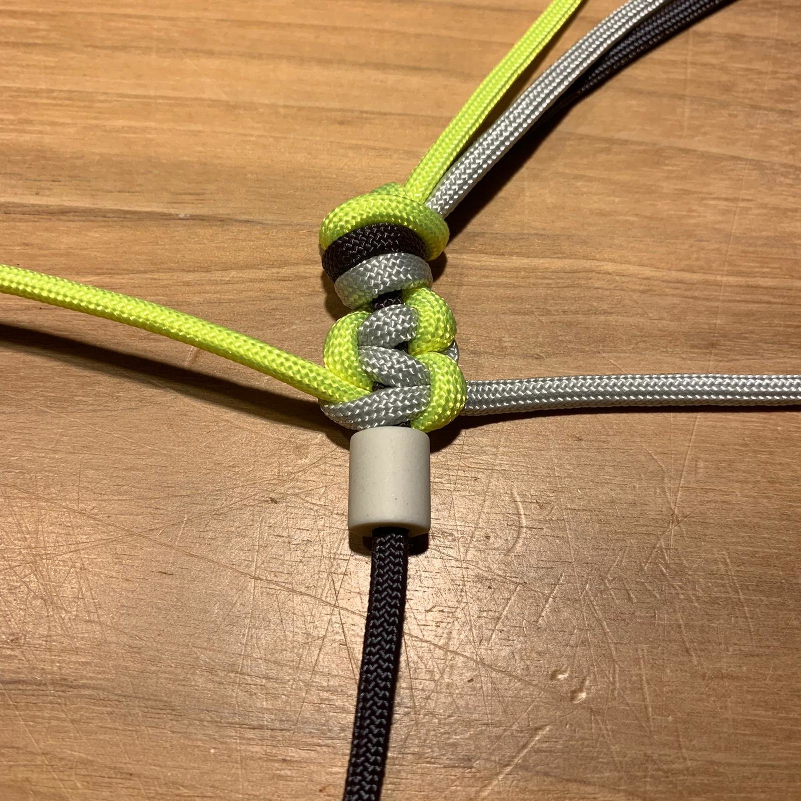 Paracord Cobra-Knoten Anti-Zecken