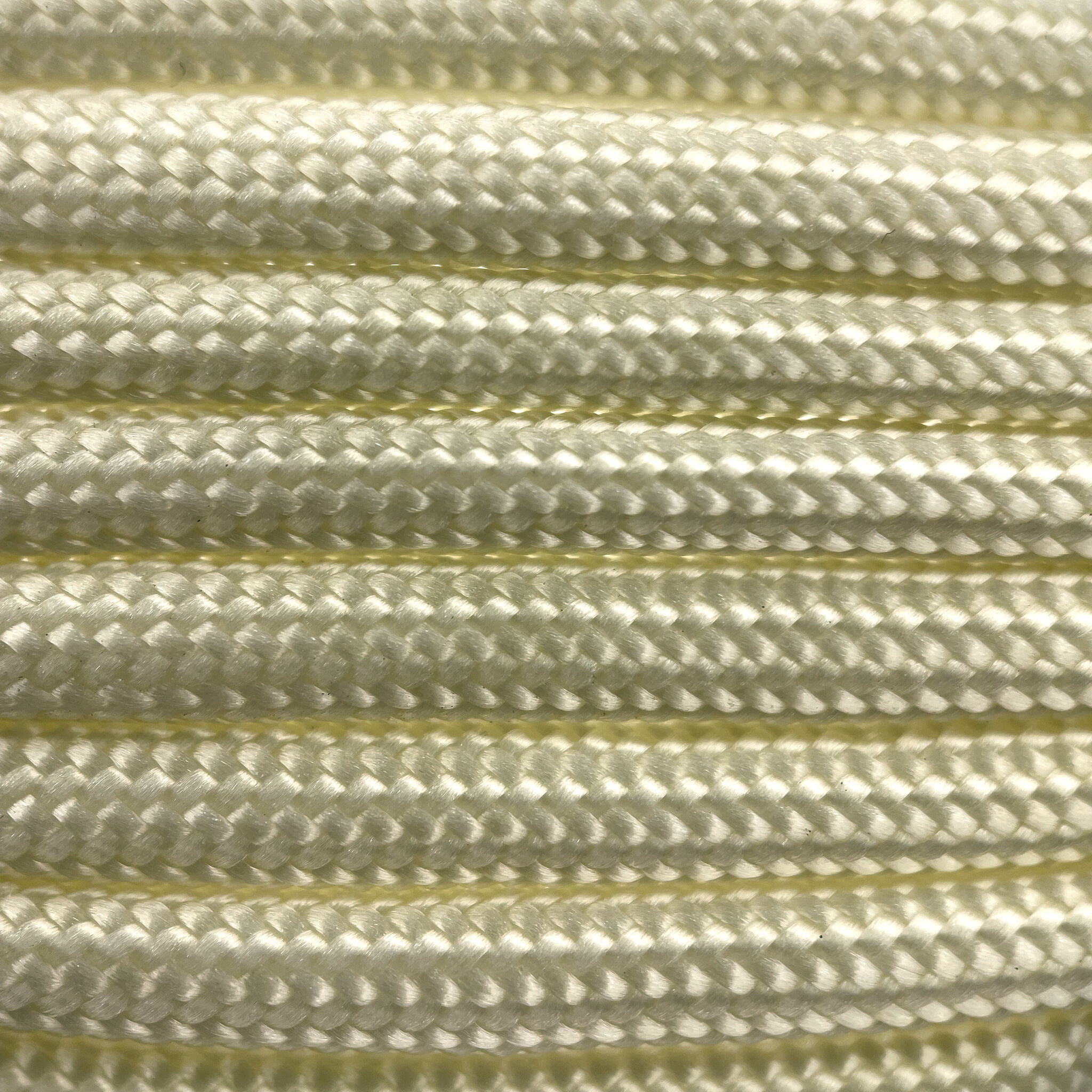 Paracord 550 – 4 mm  09 – Silver – Blacksquirrel paracord Italia