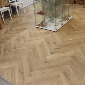 Corkwood Visgraat Parket Hout met kurk Visgraat  - Eiken Rustiek - PARTIJ 25m2