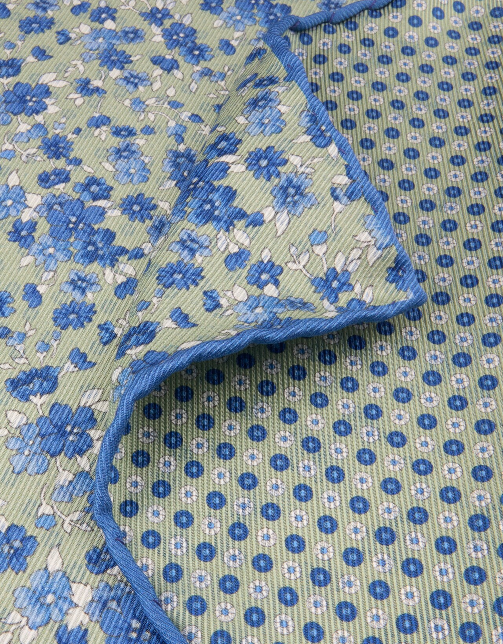 Stenströms Stenströms pocket square light green patterned  923444/401