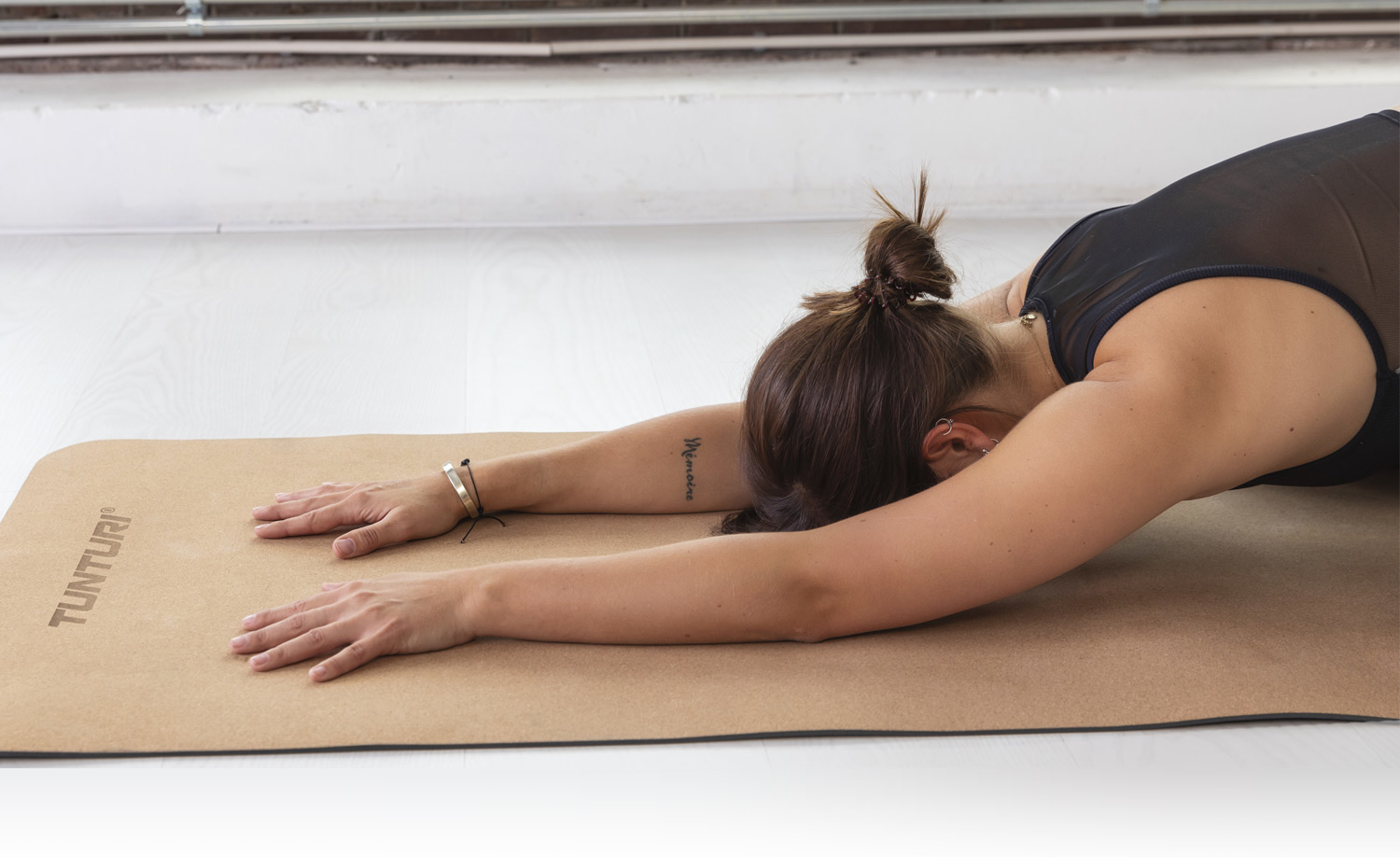 What's the difference between a yoga mat and a fitness mat?