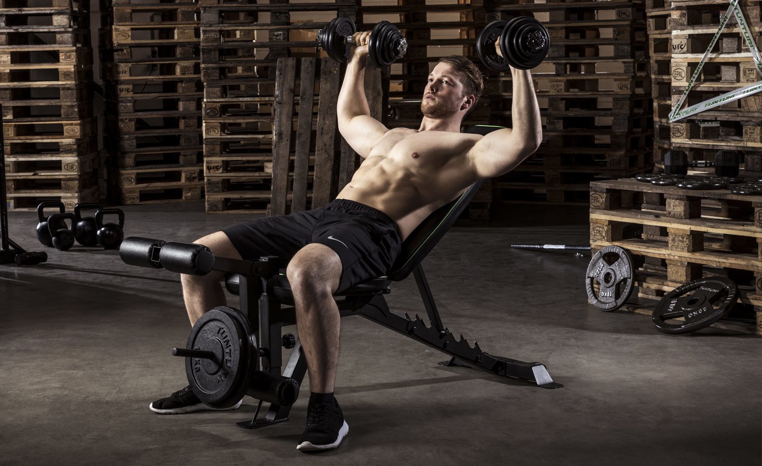 Tunturi Blog A workout bench what should you pay attention to