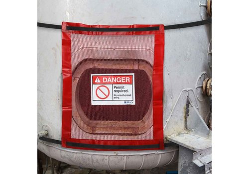 Mannloch - Schachtabdeckung mit Spanngurten 