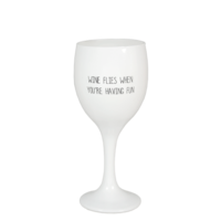 Soy candle - Wine flies when you're having fun - Fresh Cotton My Flame Lifestyle Soy candle - Wine flies when you're having fun - Fresh Cotton