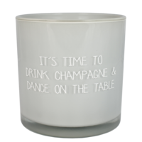 Sojakaars - Drink champagne & dance on the table - Amber's Secret My Flame Lifestyle Sojakaars - Drink champagne & dance on the table - Amber's Secret