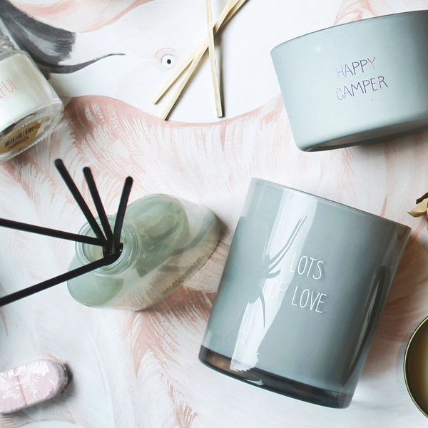 Soy Candle - Lots of love - Scent: Amber's Secret My Flame Lifestyle Soy Candle - Lots of love - Scent: Amber's Secret