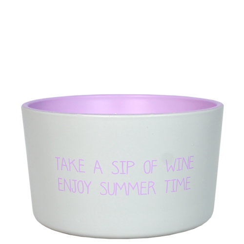 Buitenkaars - Take a sip of wine. Enjoy summer time.