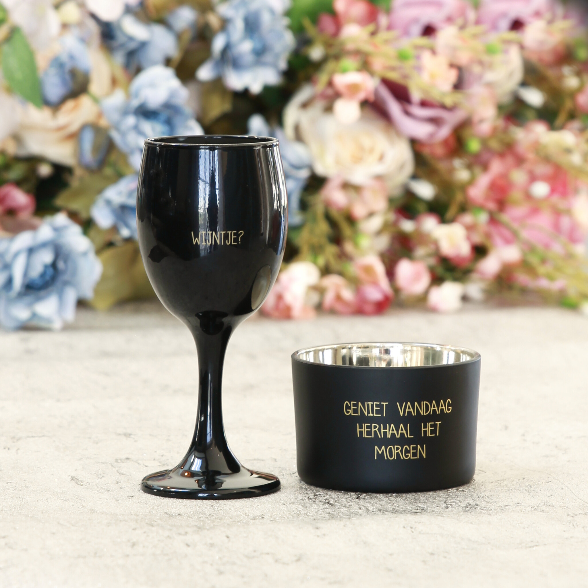 My Flame Lifestyle Soy candle - Wijntje? - Warm cashmere