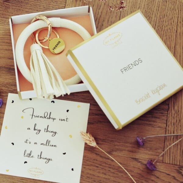 My Flame Lifestyle Keychain - Friends - Off white