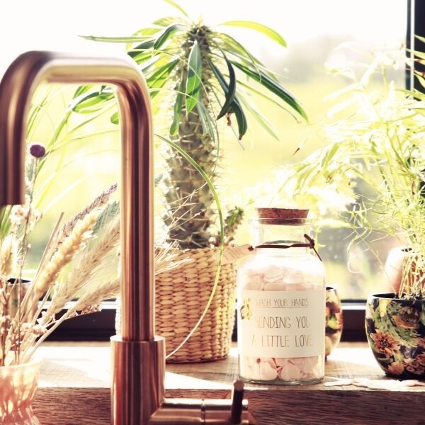 My Flame Lifestyle Hand soap - Sending you a little love - Fresh cotton