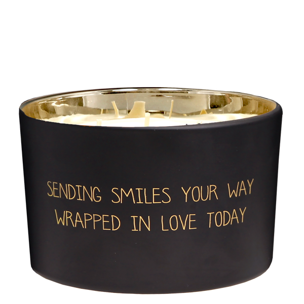 My Flame Lifestyle Soy candle matt - Sending smiles your way, wrapped in love today - Warm Cashmere