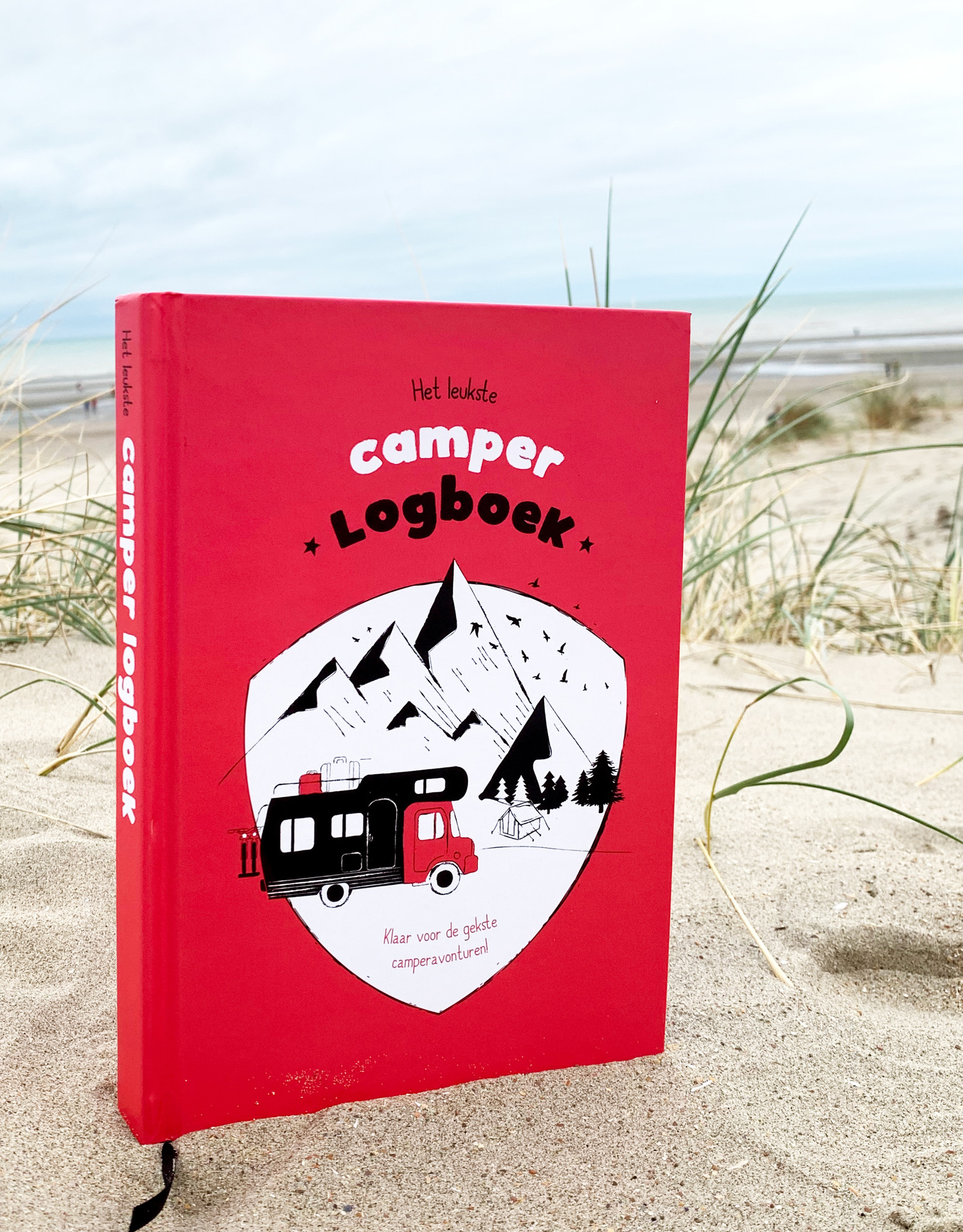 Het leukste camper logboek rood