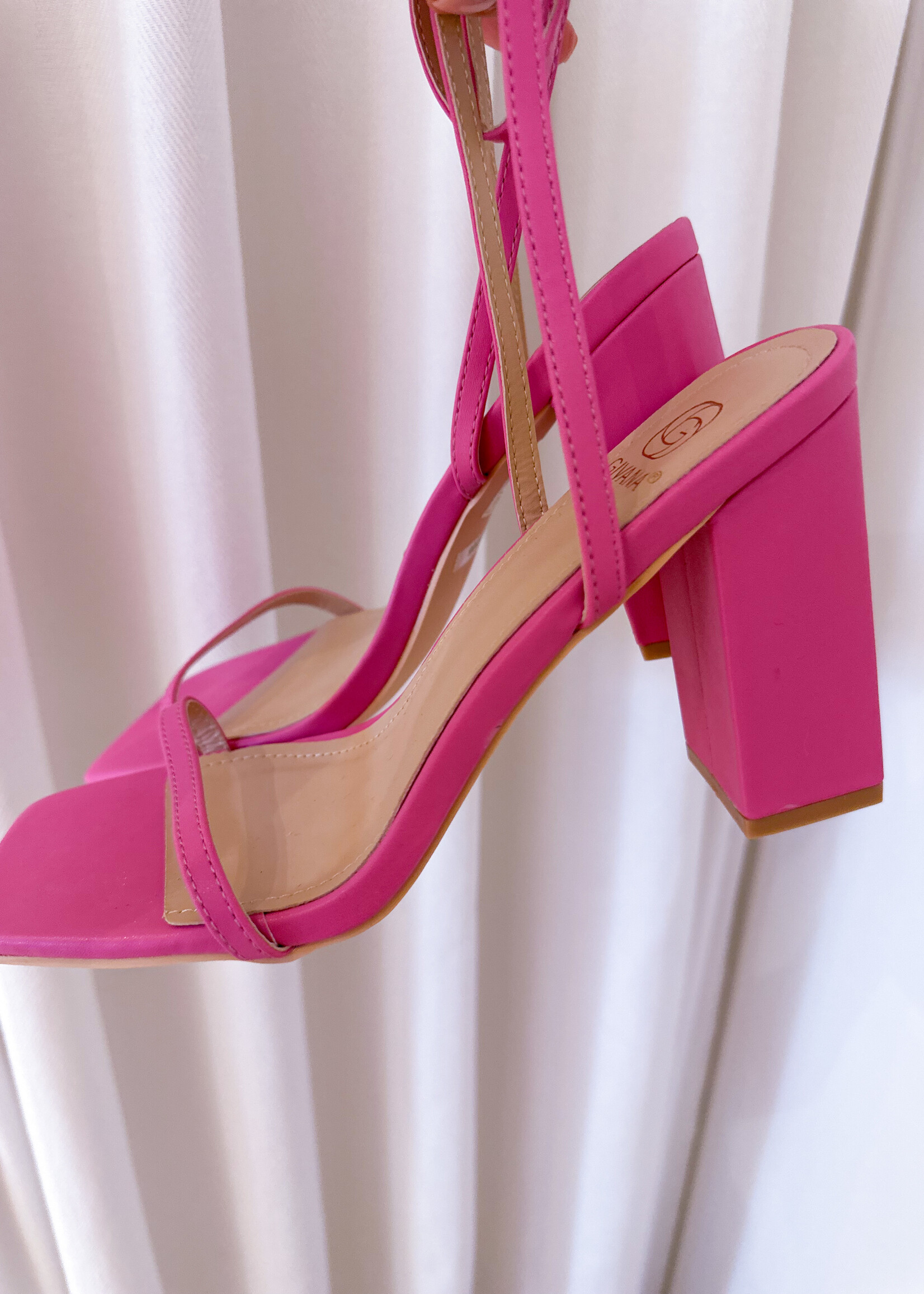 Heeled Strap Sandal - Pink