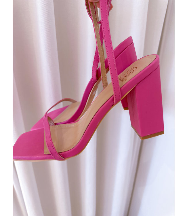 Heeled Strap Sandal - Pink