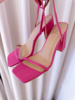 Heeled Strap Sandal - Pink