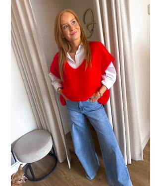 Mohair V Spencer - Red
