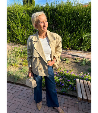 Cropped trench coat