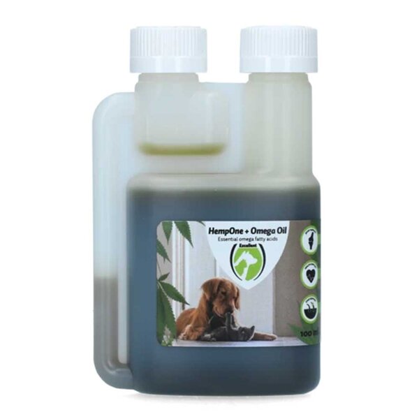 Excellent HempOne + Omega Oil Kat en Hond