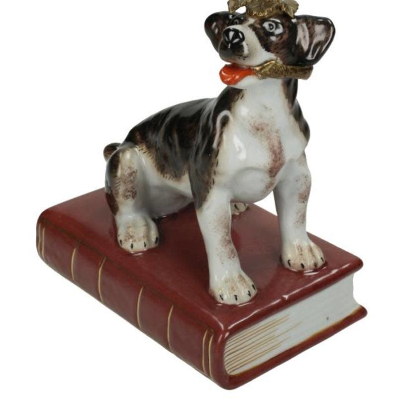 Kandelaar met Hond van fijn aardewerk Bruin B 14x9x24cm