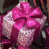 Melting Pot Glitter Pakjes met Grote Strik in 3 maten en div. kleuren Melting Pot Glitter Pakjes met Grote Strik in 3 maten en div. kleuren