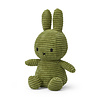 Nijntje / Miffy Nijntje Zittend Corduroy Olijf Groen 23cm Nijntje / Miffy Nijntje Zittend Corduroy Olijf Groen 23cm