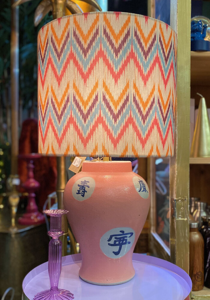 Melting Pot - Tafellamp Voet Roze met Chinese Tekens H33cm