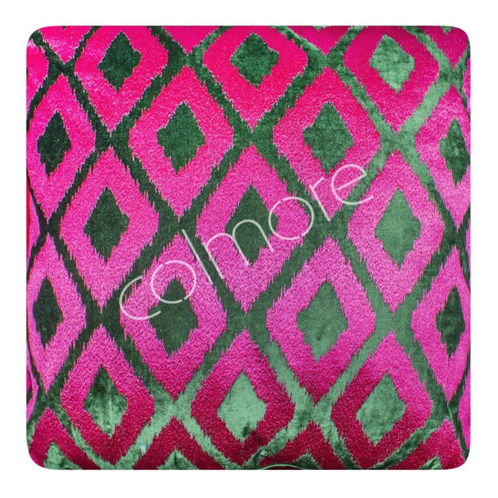 Colmore - Sierkussen Fuchsia/Groen Fluweel 50x50cm geborduurd Colmore - Sierkussen Fuchsia/Groen Fluweel 50x50cm geborduurd